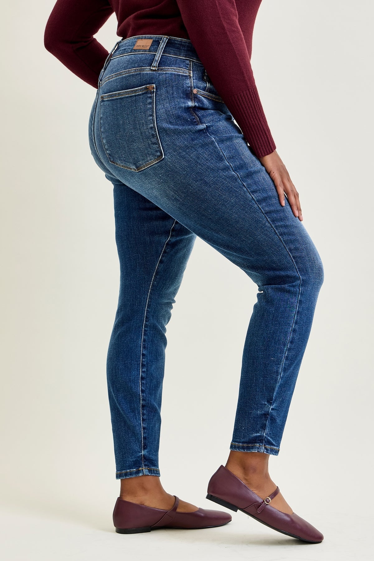 Joey Mid Rise Skinny Jeans With Handsand - PLUS