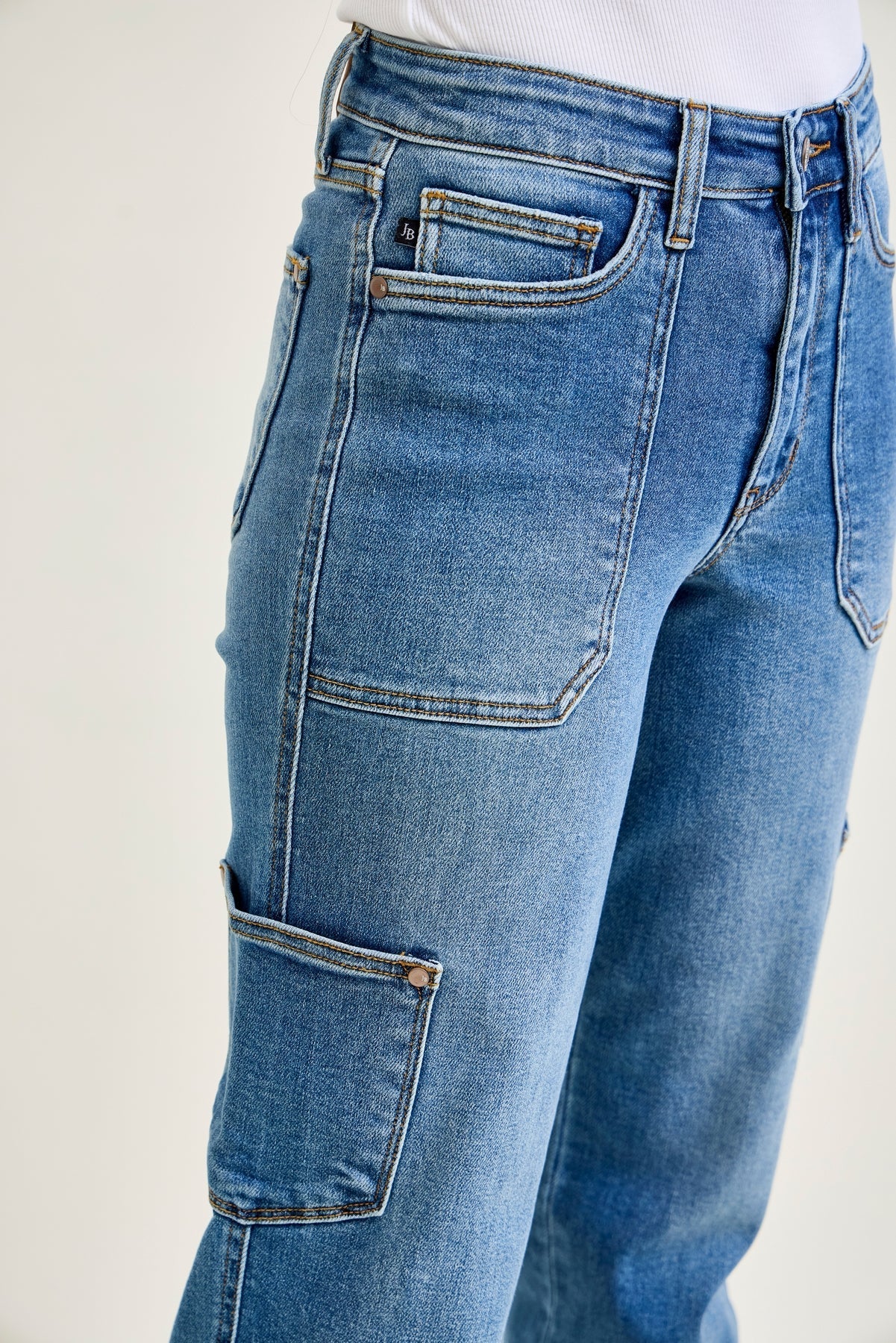 Clara High Rise 90 Straight Vibes