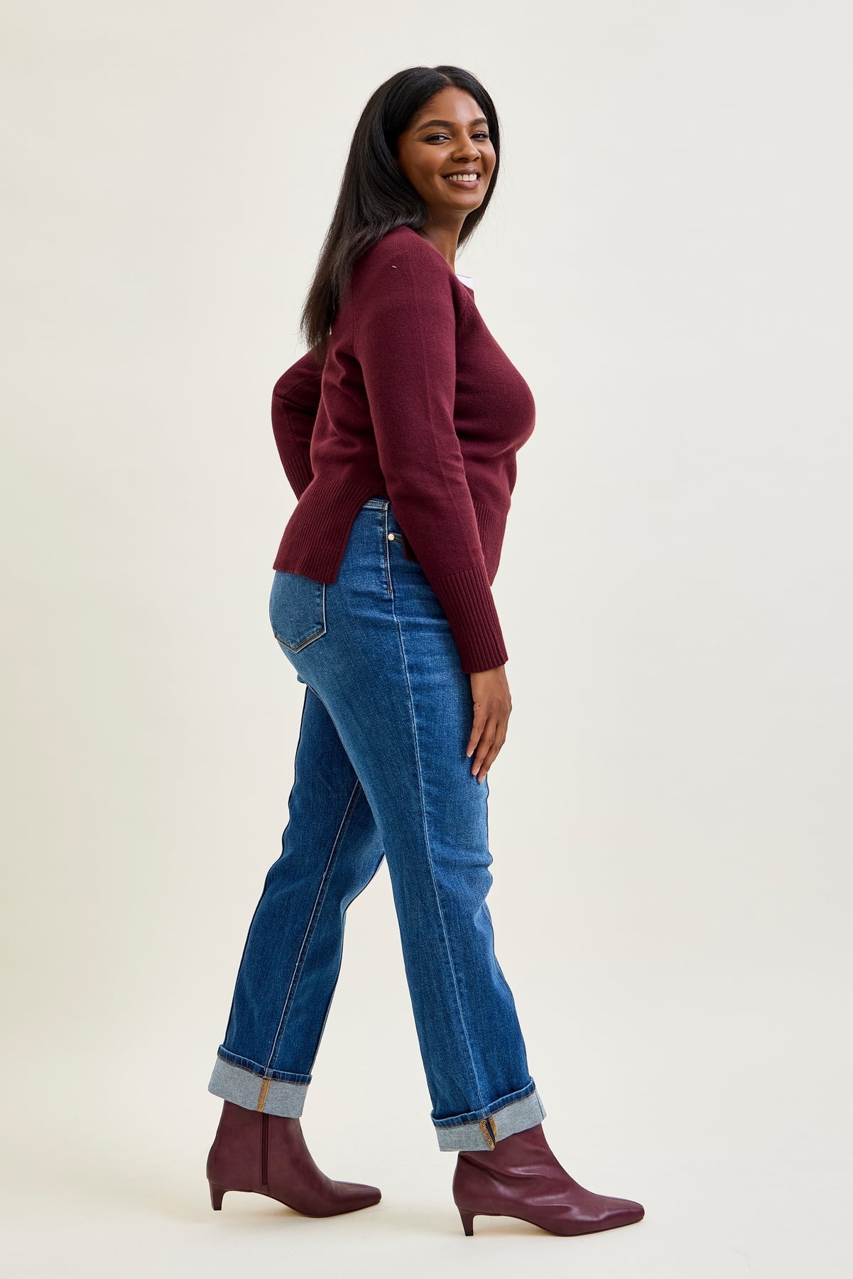 Sally High Rise Front Seam Detail & Cuffed Straight Fit Jeans - PLUS
