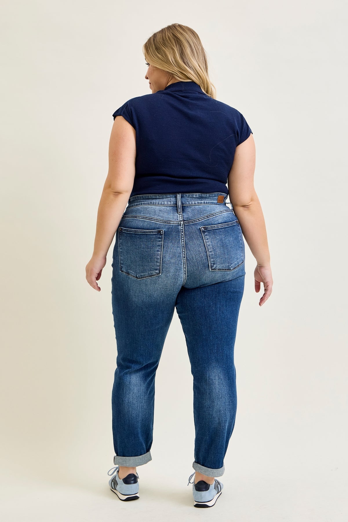 Annie Classic Cuffed Slim Fit - PLUS