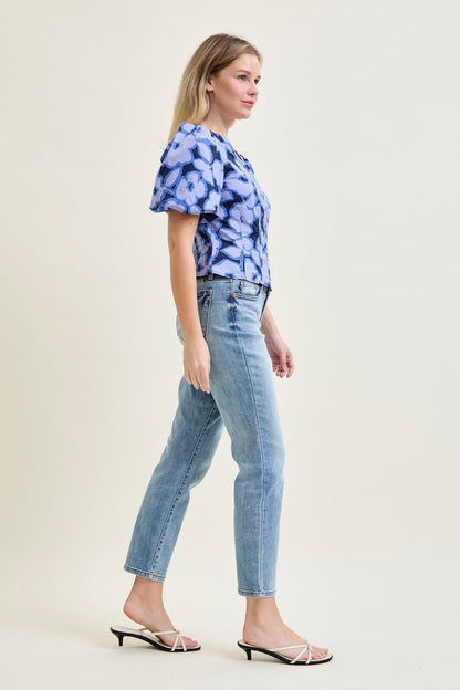 Stacy Vintage Vibes Slim Jeans with a Pocket Perk
