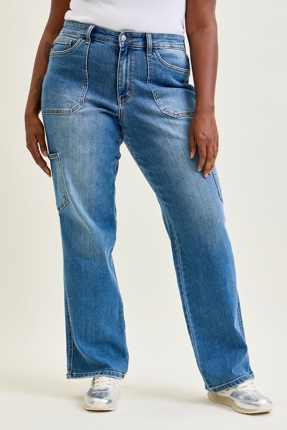 Clara High Rise 90 Straight Vibes - PLUS