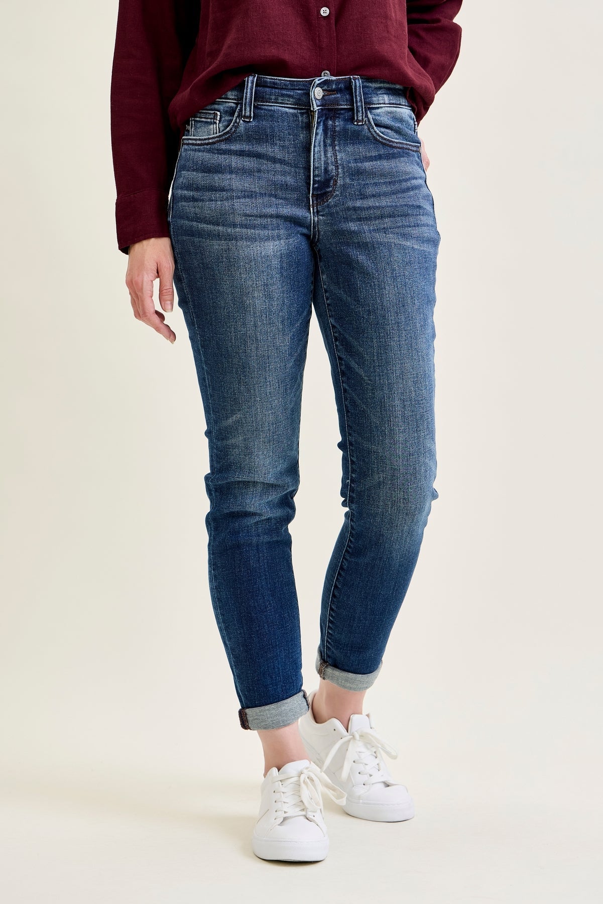 Annie Classic Cuffed Slim Fit