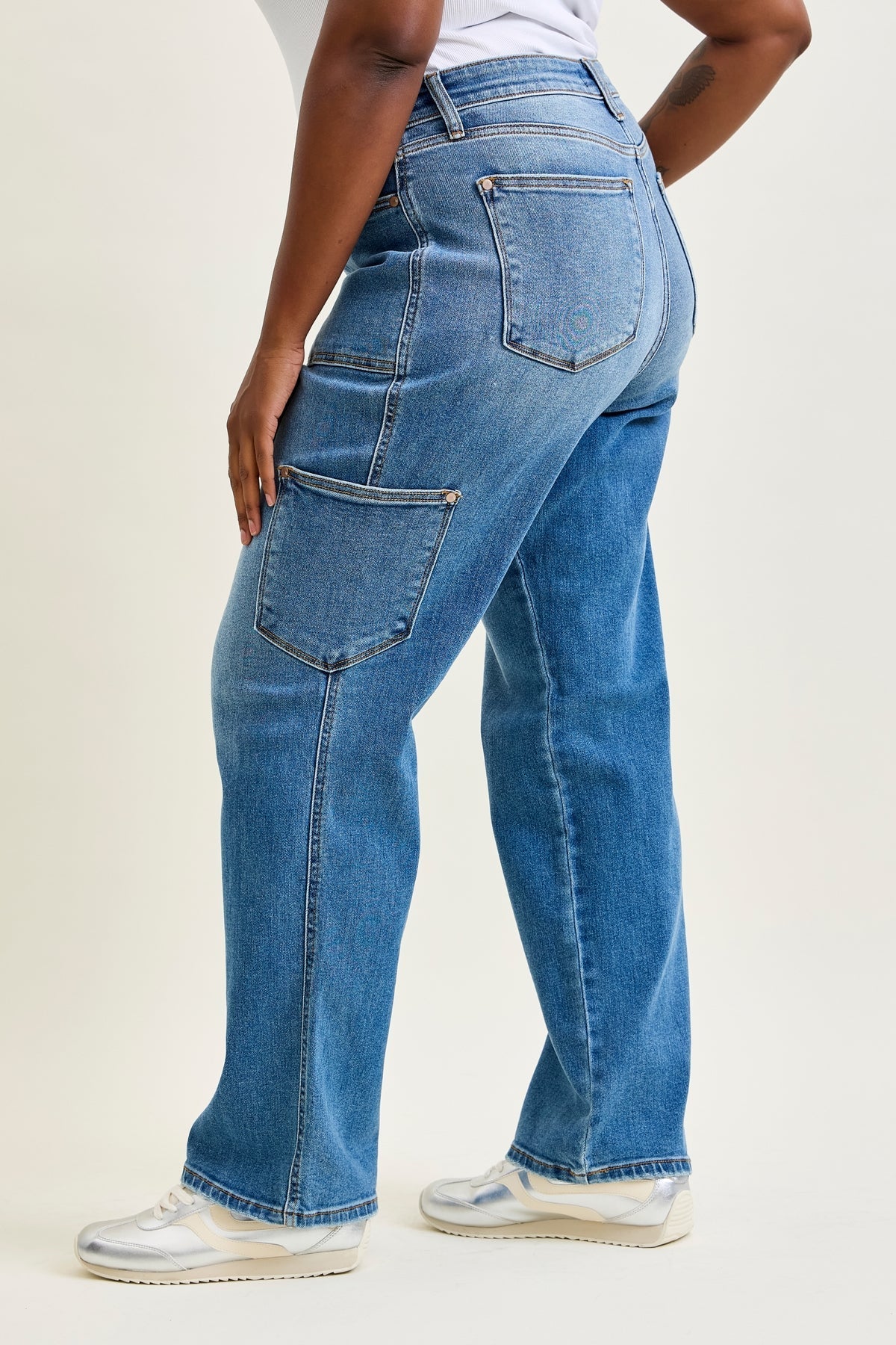 Clara High Rise 90 Straight Vibes - PLUS