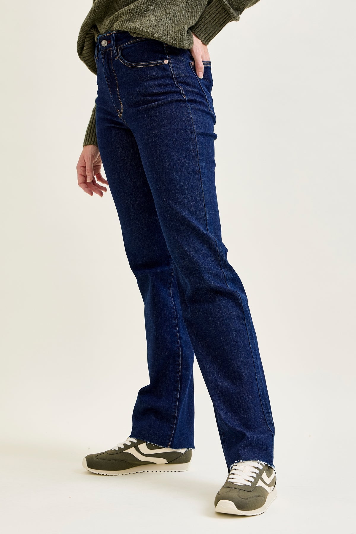 Chloe High Rise Vintage & Back Darts Straight Leg Jeans
