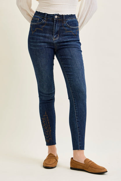 Sarah High Rise Skinny With Western Embroidery Detail