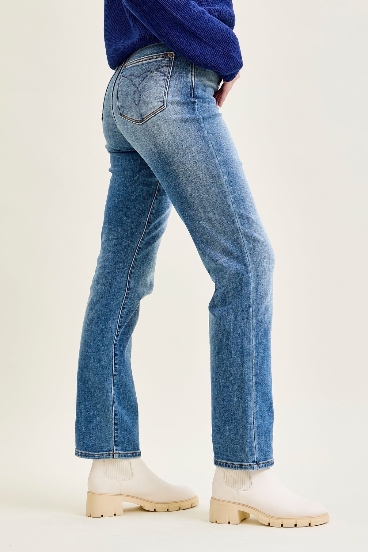 Delaney Vintage Wash ThermaDENIM Straight Fit