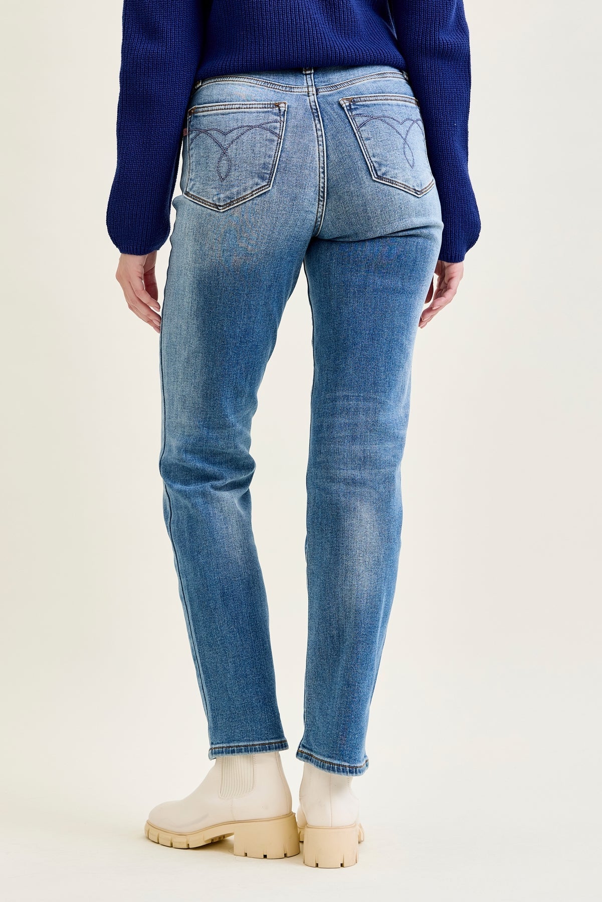 Delaney Vintage Wash ThermaDENIM Straight Fit