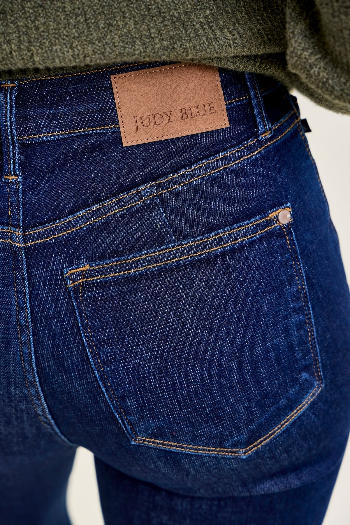 Chloe High Rise Vintage & Back Darts Straight Leg Jeans